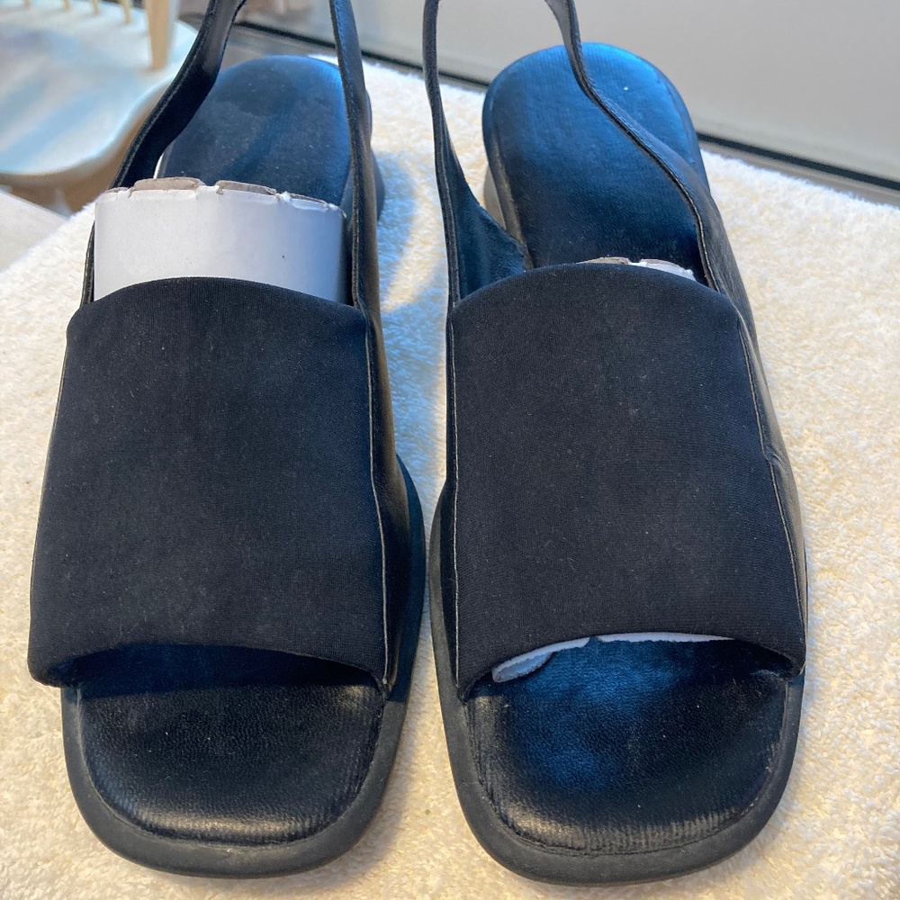 WOMENS CASUAL SHOES